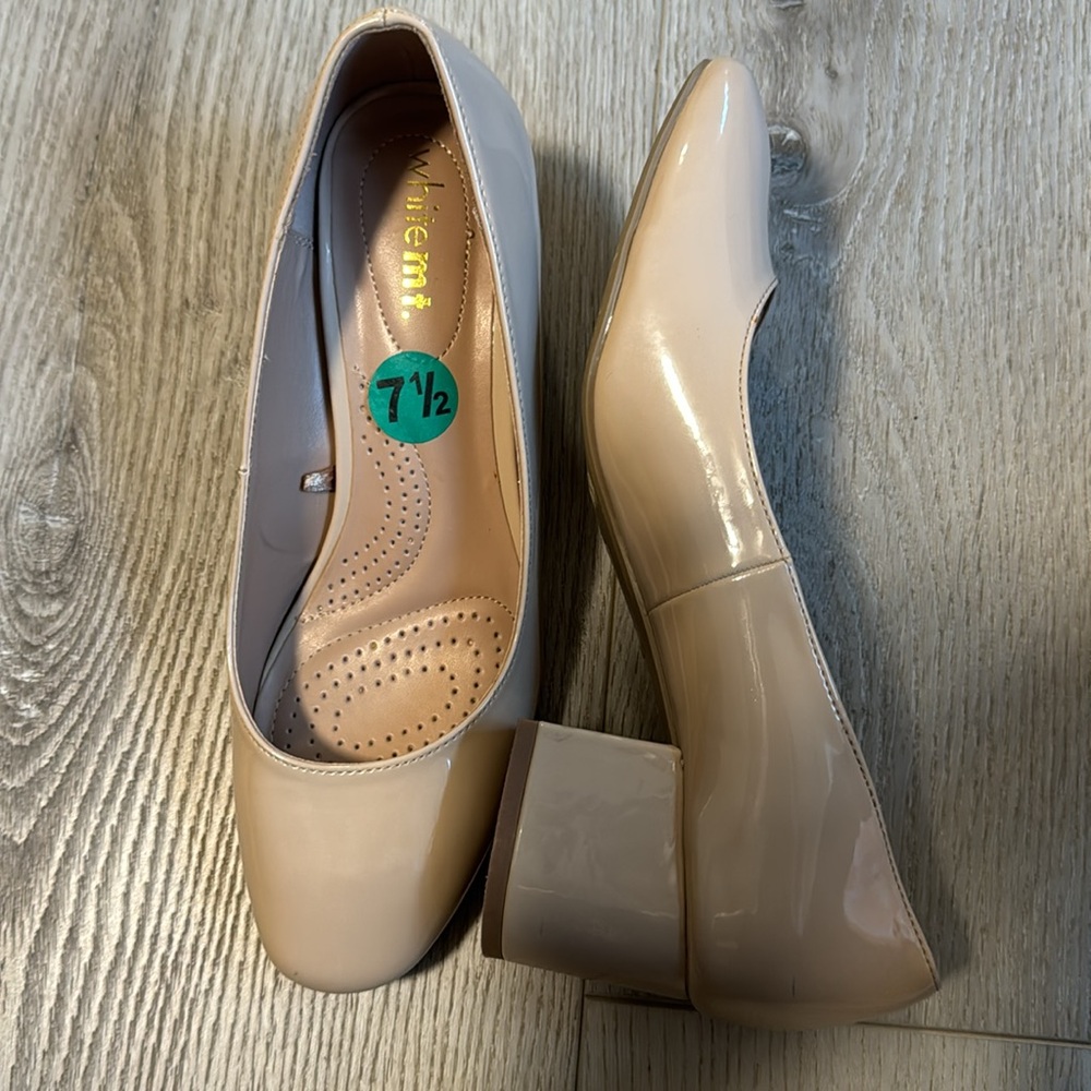 Square Toe Block Heels Tan Color Size 7 1/2 - image 2